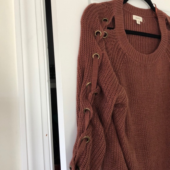 Flowy sweater - Picture 2 of 4